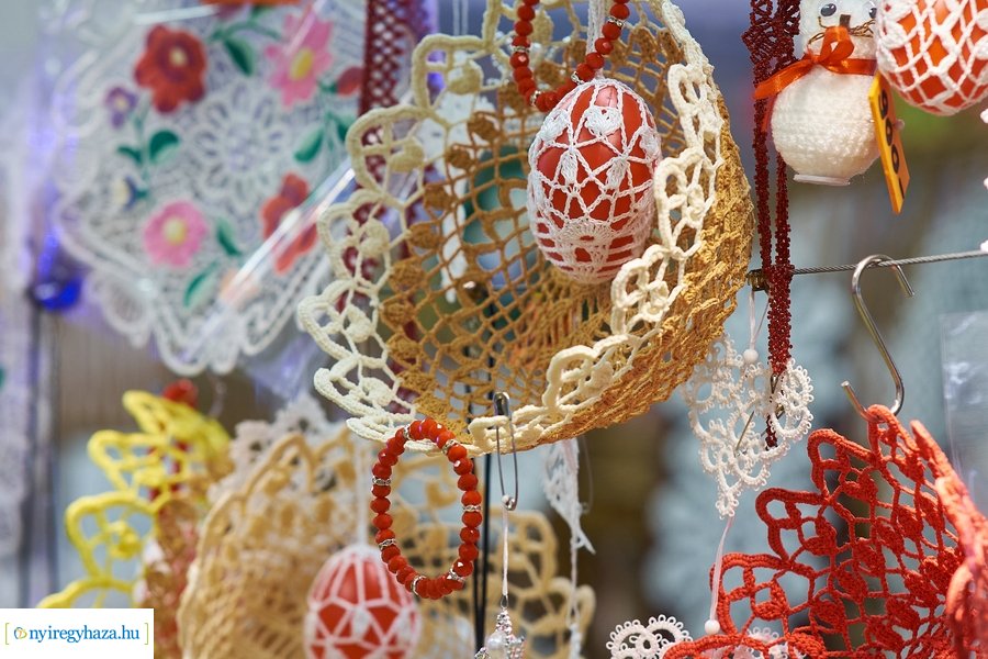 Húsvét előtt a Búza téri piacon 2022