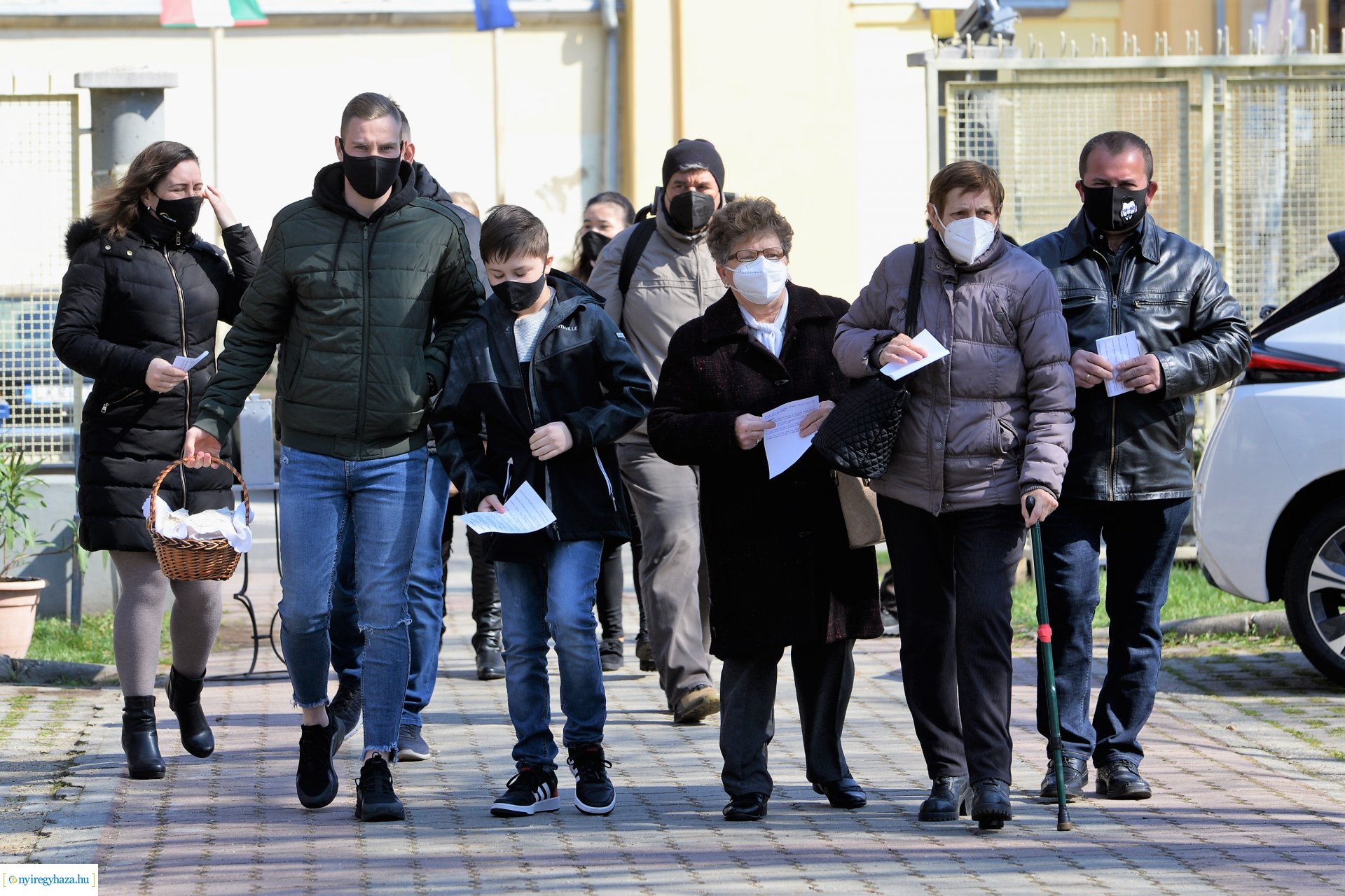 Húsvét vasárnap a Magyarok Nagyasszonya-társszékesegyházban