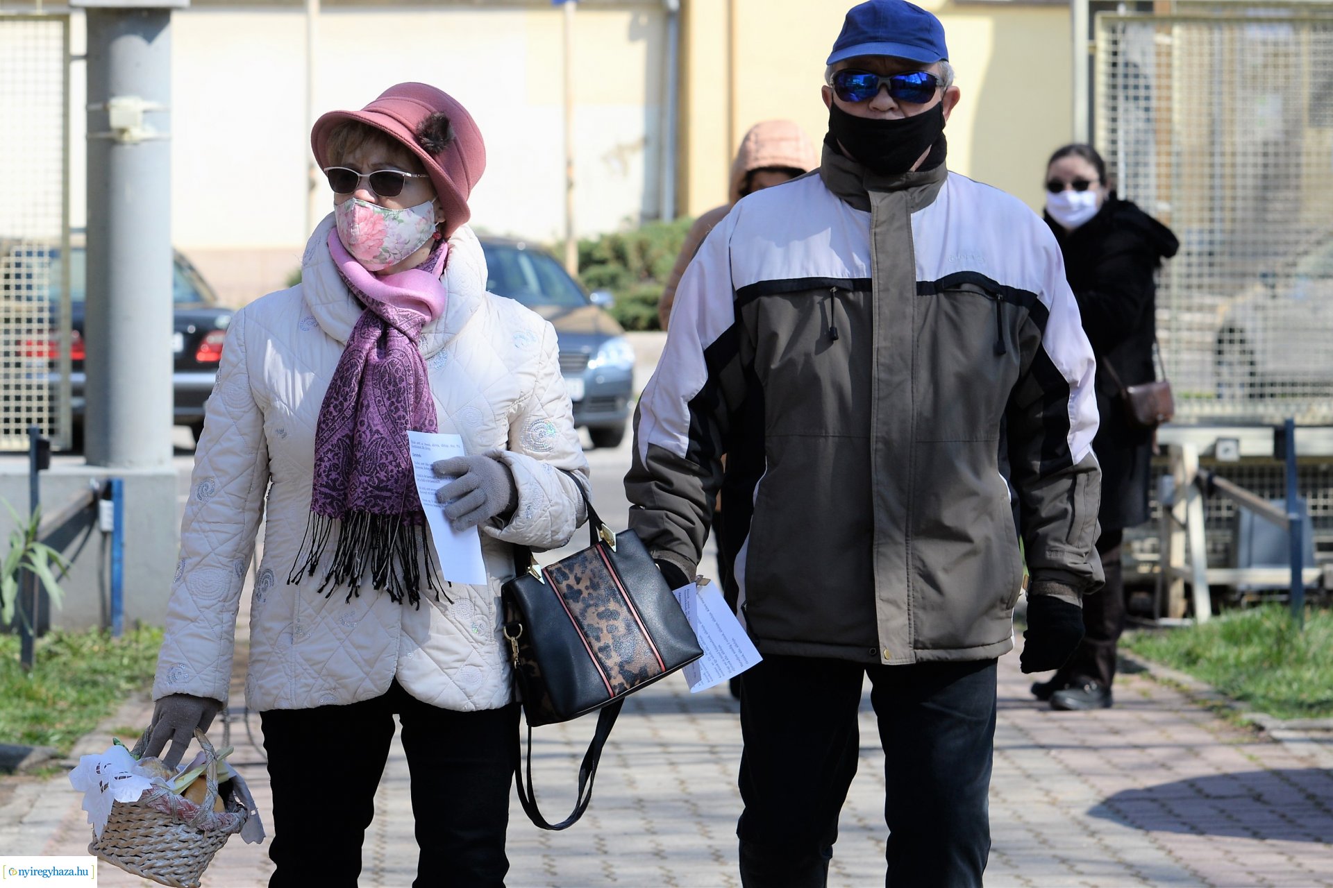 Húsvét vasárnap a Magyarok Nagyasszonya-társszékesegyházban