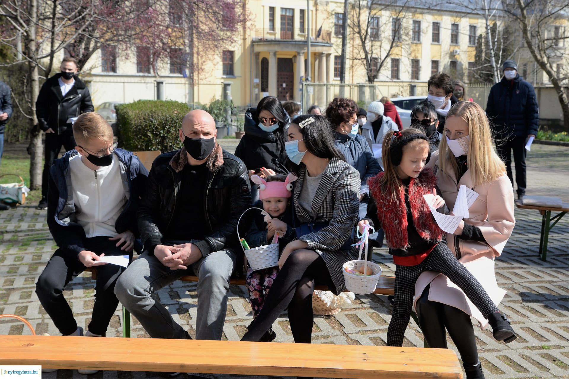 Húsvét vasárnap a Magyarok Nagyasszonya-társszékesegyházban