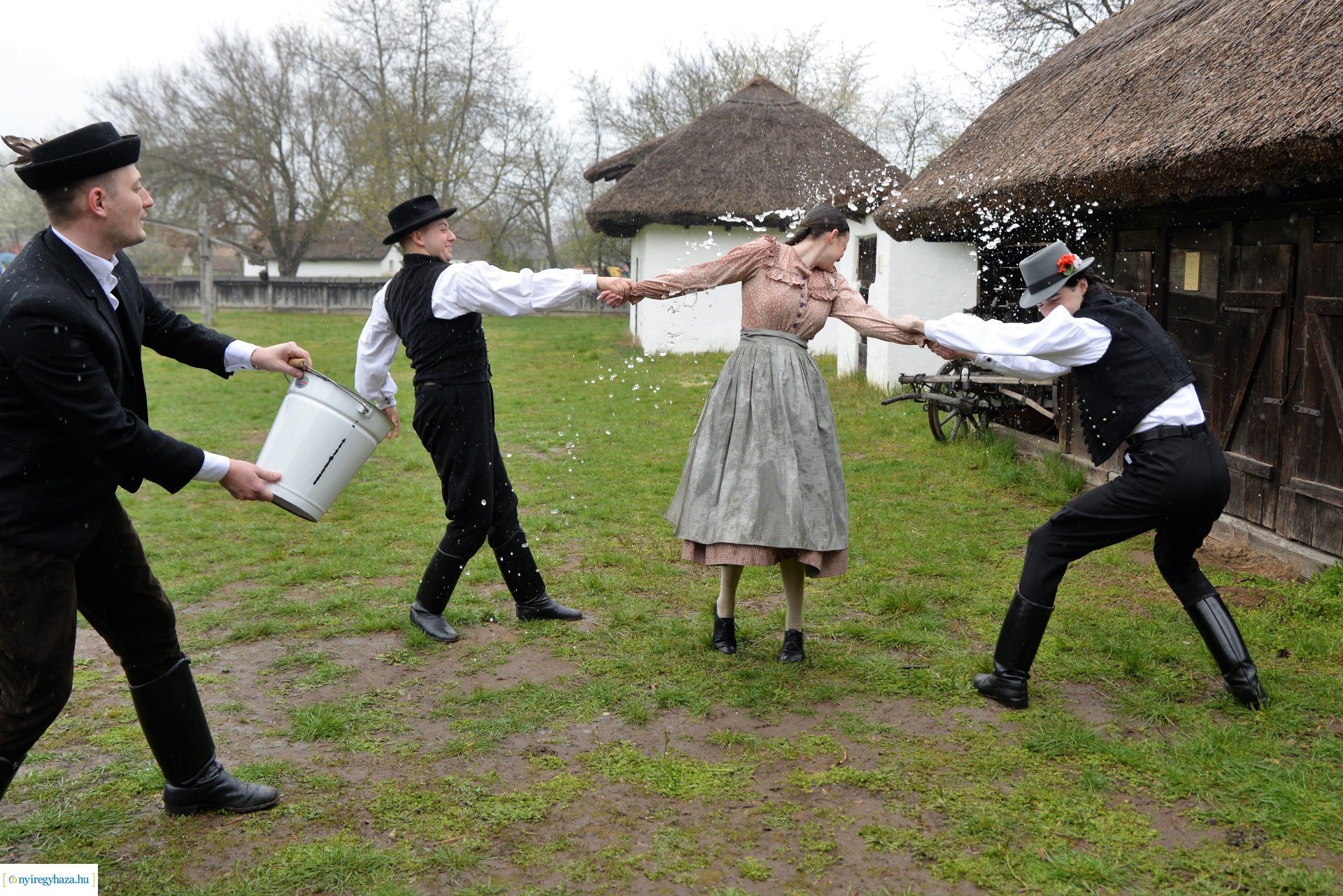 Húsvéthétfő a Sóstói Múzeumfaluban