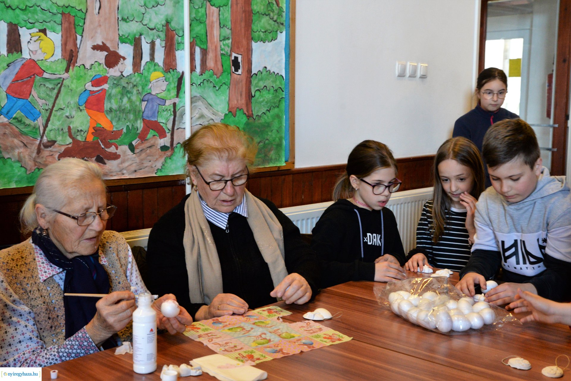Húsvéti kézműves foglalkozás Oroson