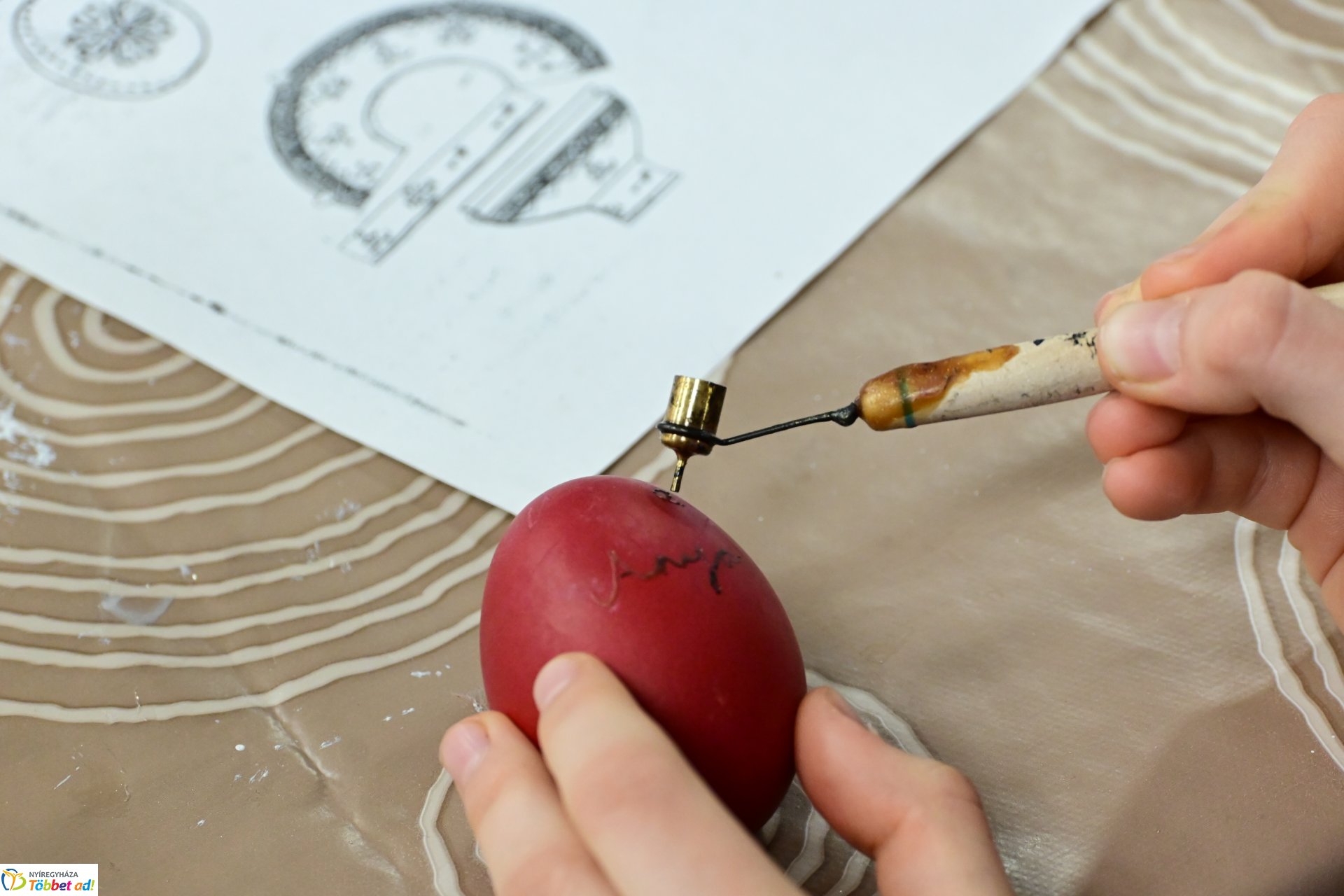 Húsvéti tojásfestő foglalkozás a Kállay Gyűjteményben