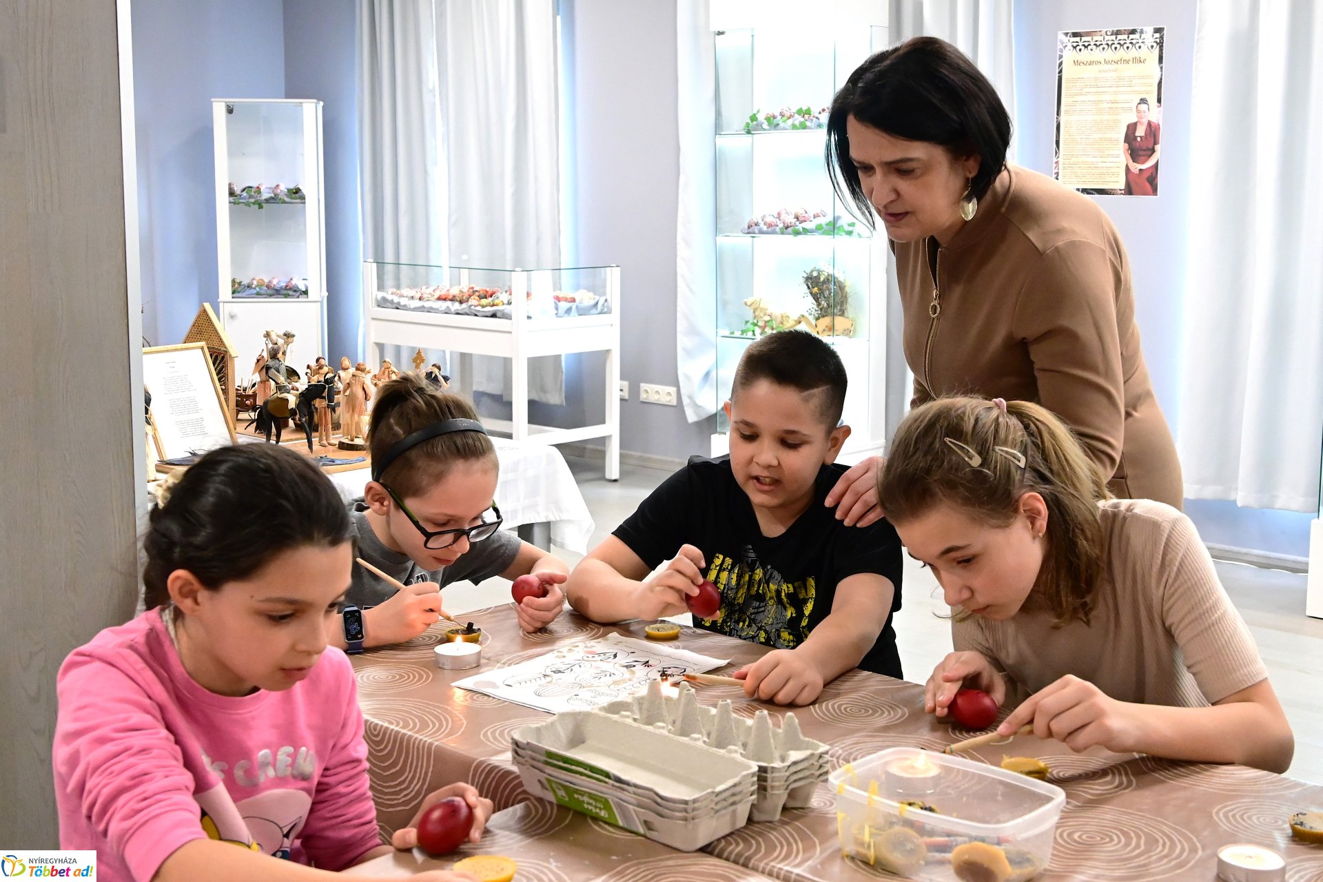 Húsvéti tojásfestő foglalkozás a Kállay Gyűjteményben