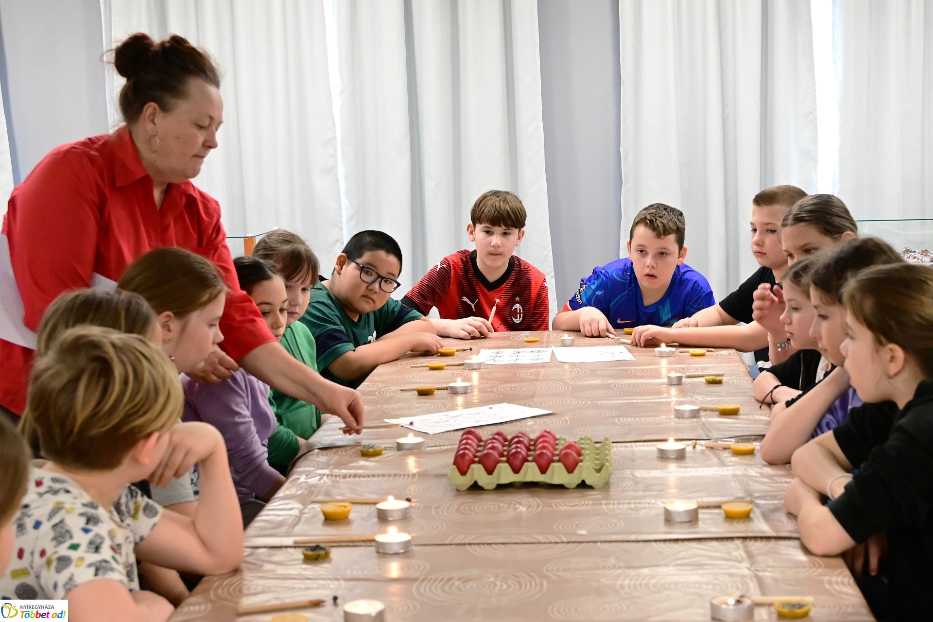 Húsvéti tojásfestő foglalkozás a Kállay Gyűjteményben