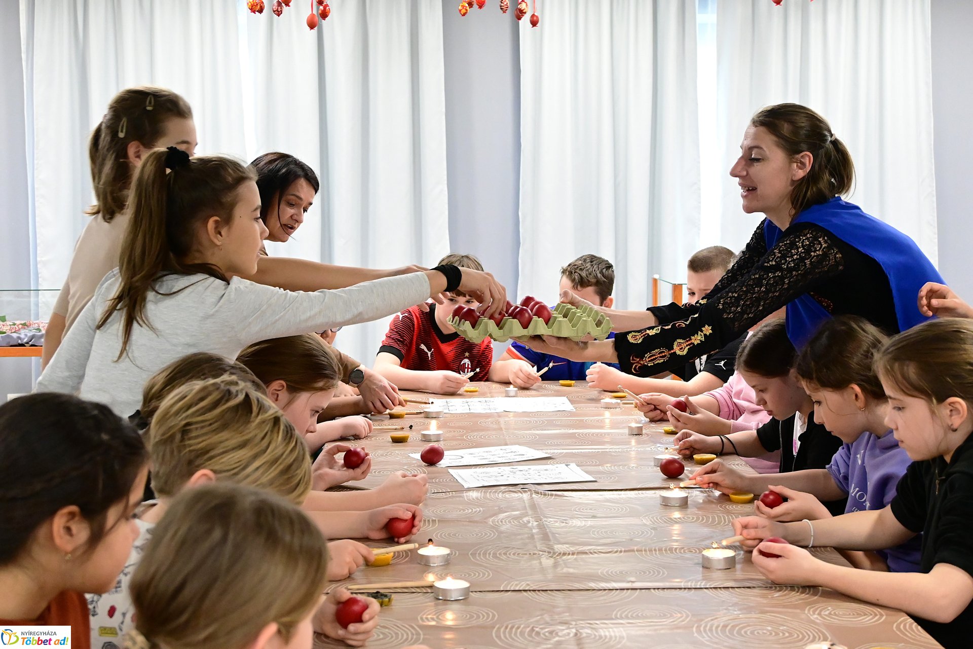 Húsvéti tojásfestő foglalkozás a Kállay Gyűjteményben