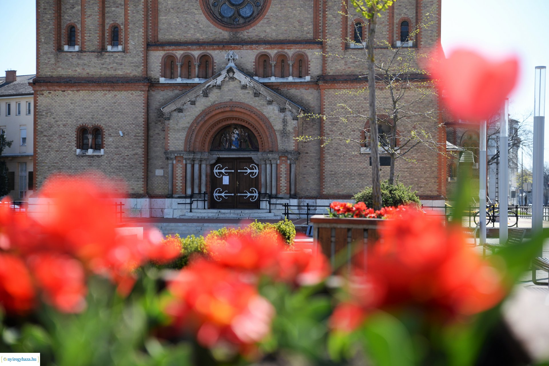 Húsvétvasárnap a Magyarok Nagyasszonya társészeksegyház templomában