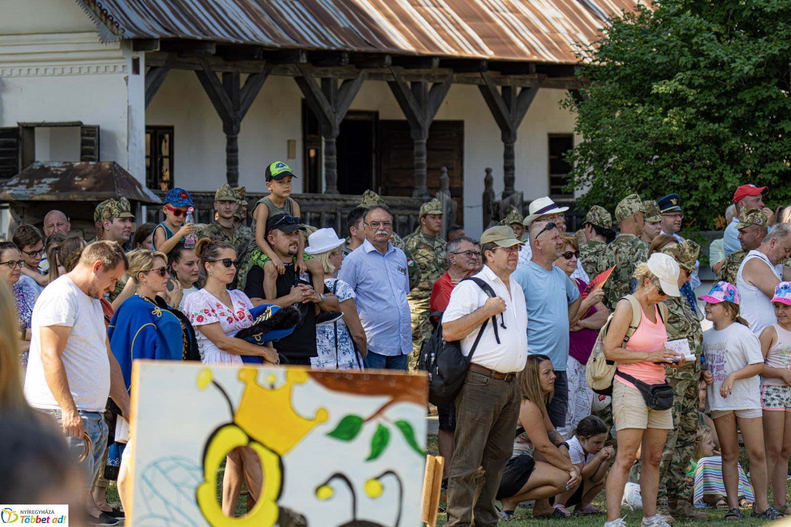 Huszárgenerációk találkozója a Sóstói Múzeumfaluban