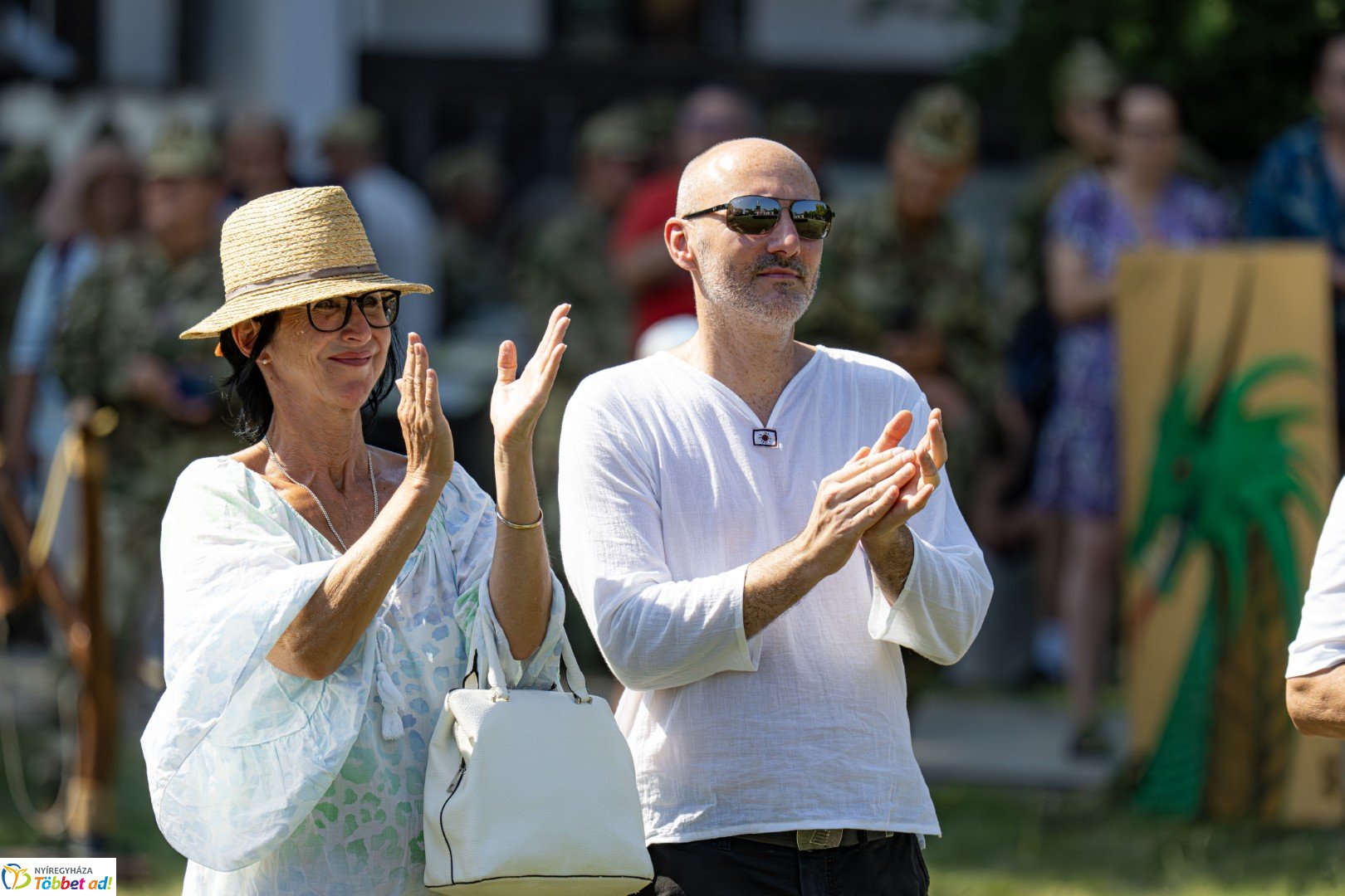 Huszárgenerációk találkozója a Sóstói Múzeumfaluban