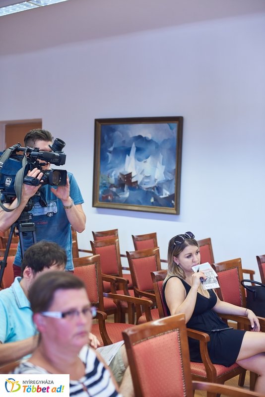 Huszártalálkozó beharangozó