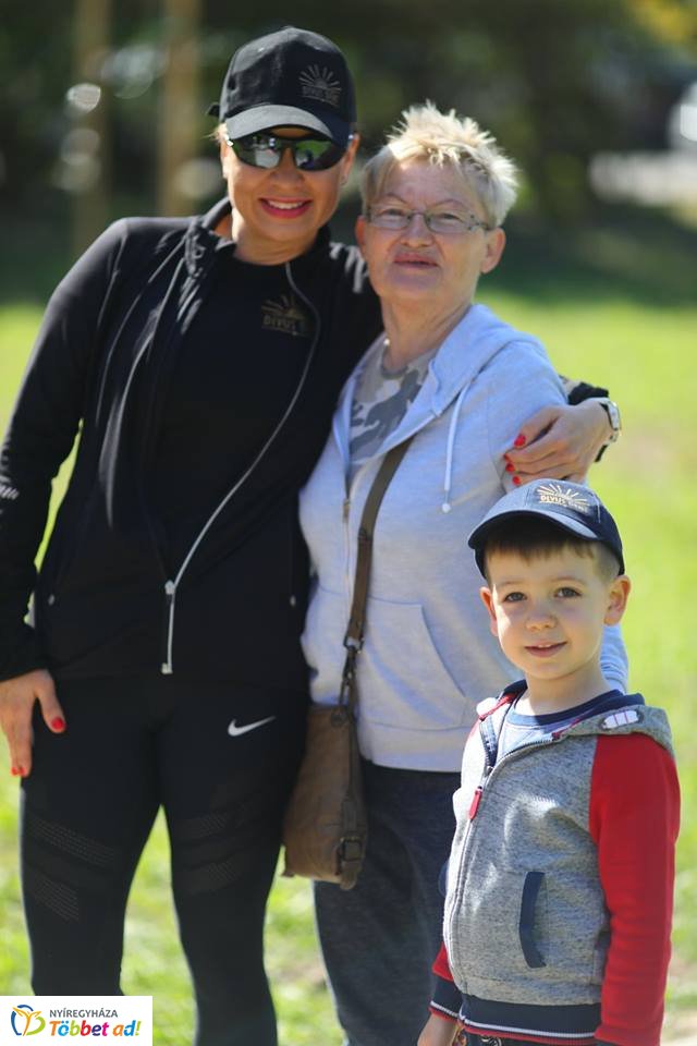 I. Nyíregyházi Húsvéti Nyúlfutás - Fotók: Divusdent