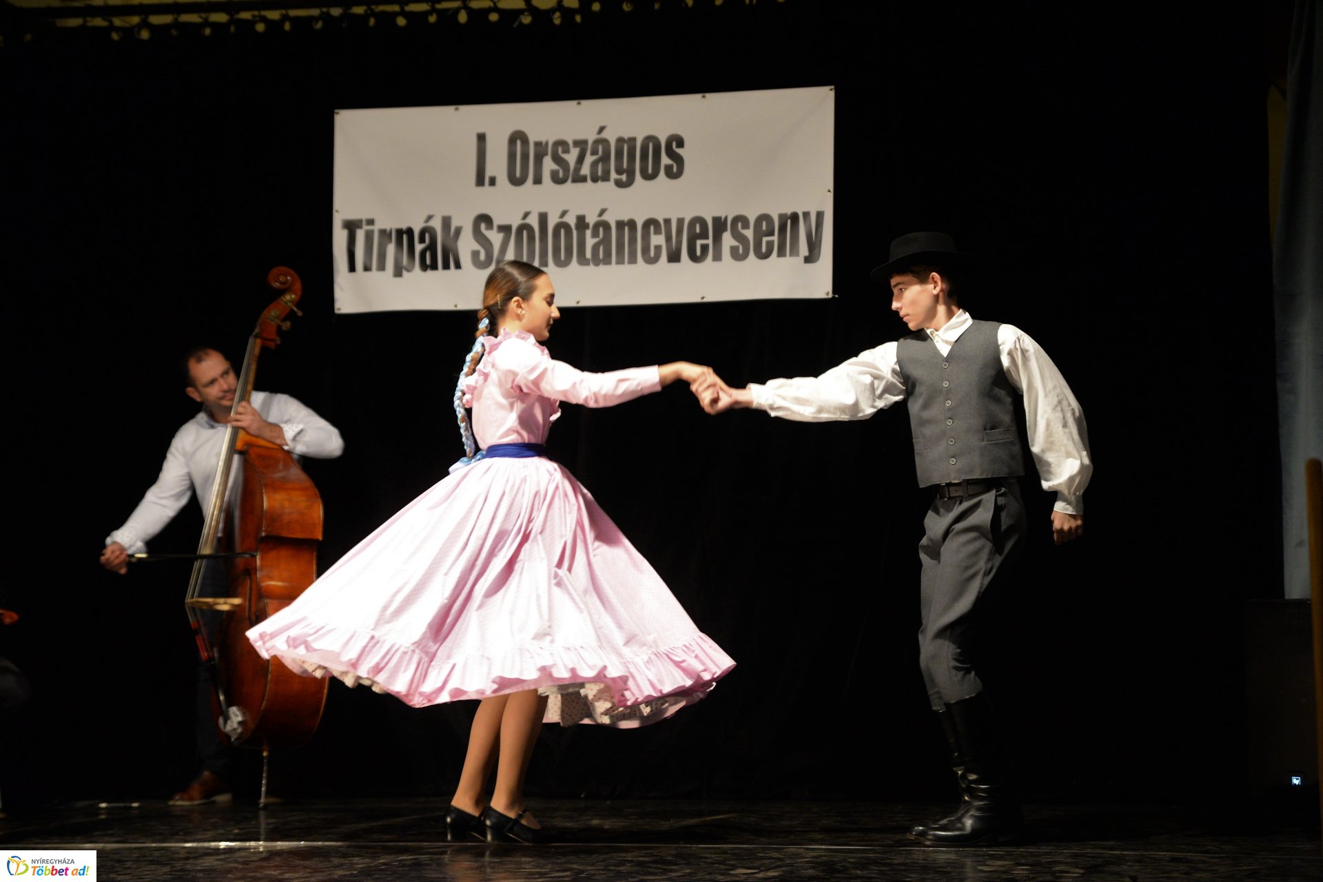 I. Országos Tirpák Szólótáncverseny Mandabokorban