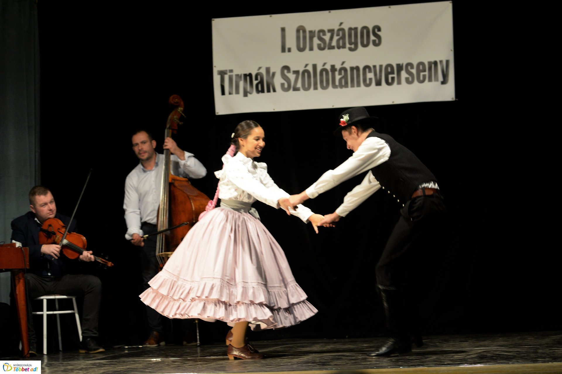 I. Országos Tirpák Szólótáncverseny Mandabokorban
