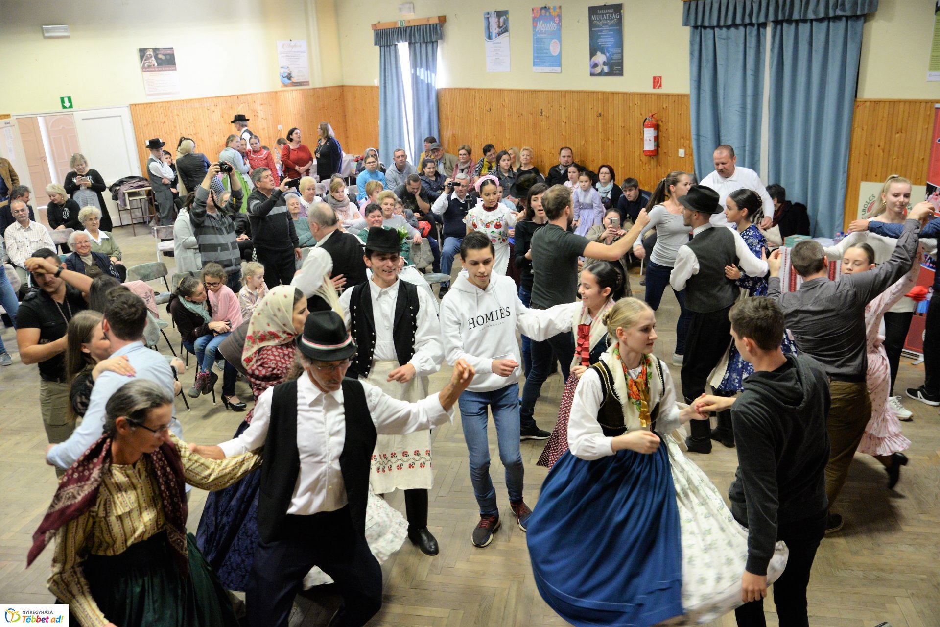 I. Országos Tirpák Szólótáncverseny Mandabokorban