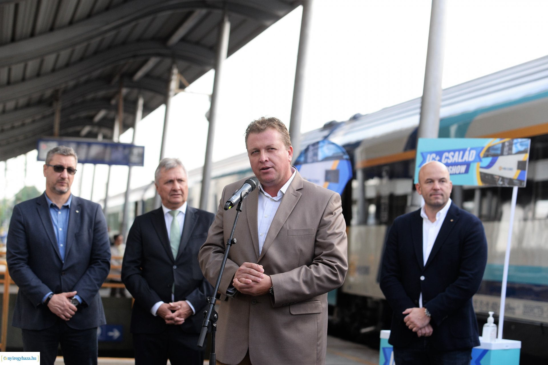 IC+ CSALÁD - roadshow