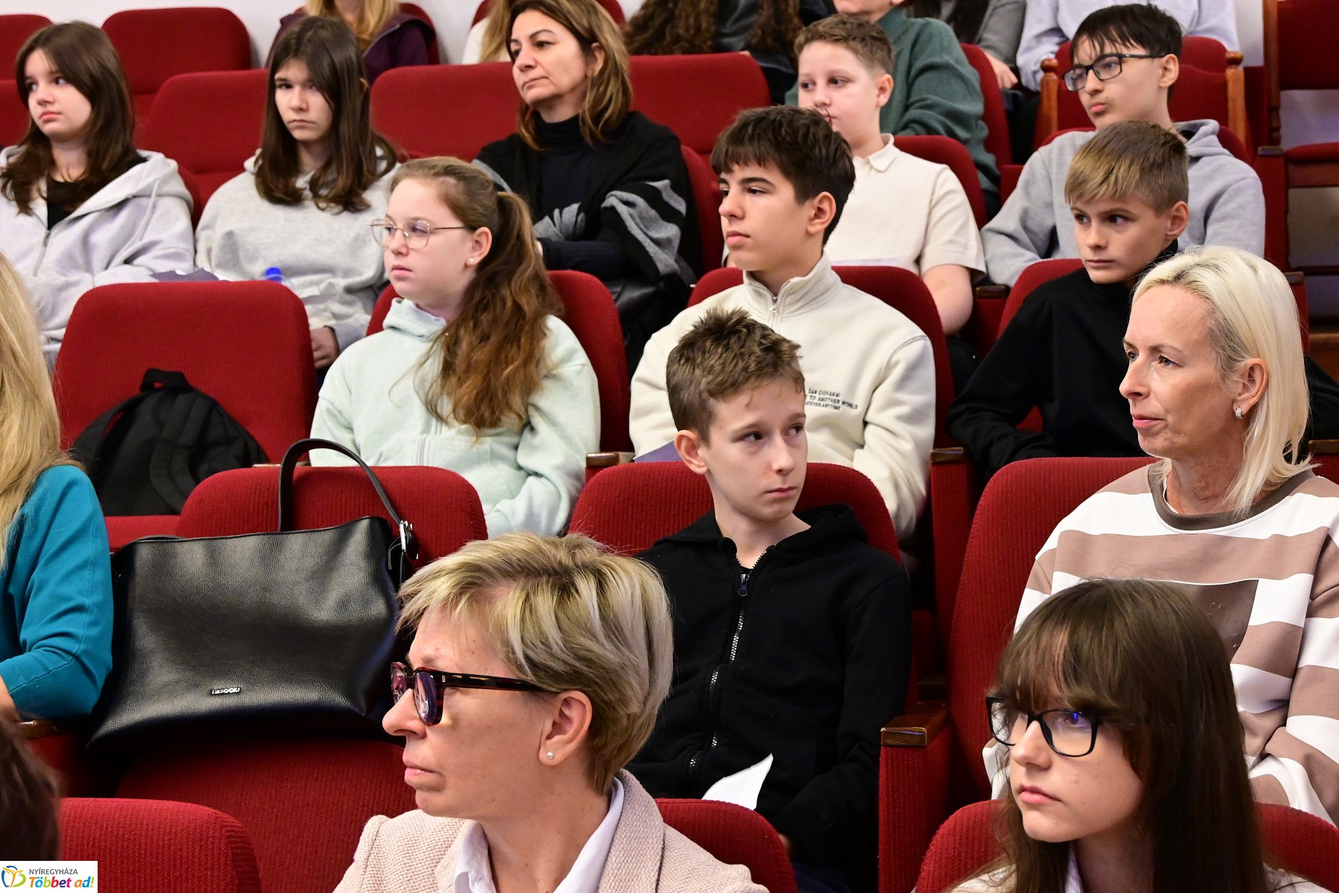 Idegen nyelvi szépkiejtési verseny a Nyíregyházi Művészeti Szakgimnáziumban 