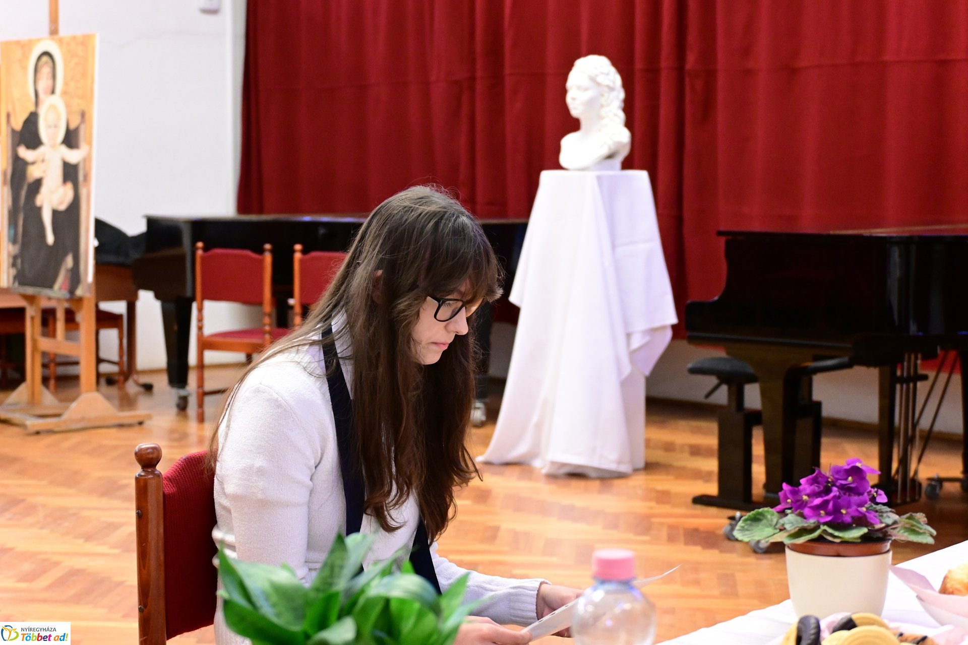 Idegen nyelvi szépkiejtési verseny a Nyíregyházi Művészeti Szakgimnáziumban 