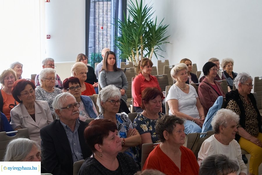 Idősek Akadémiája 20220505