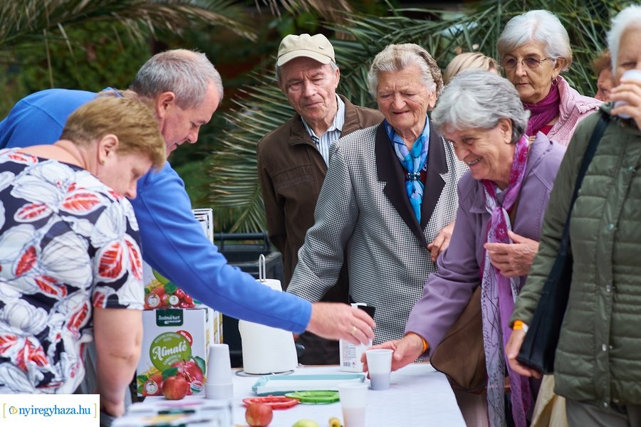 Idősek Napja az Állatparkban 2021