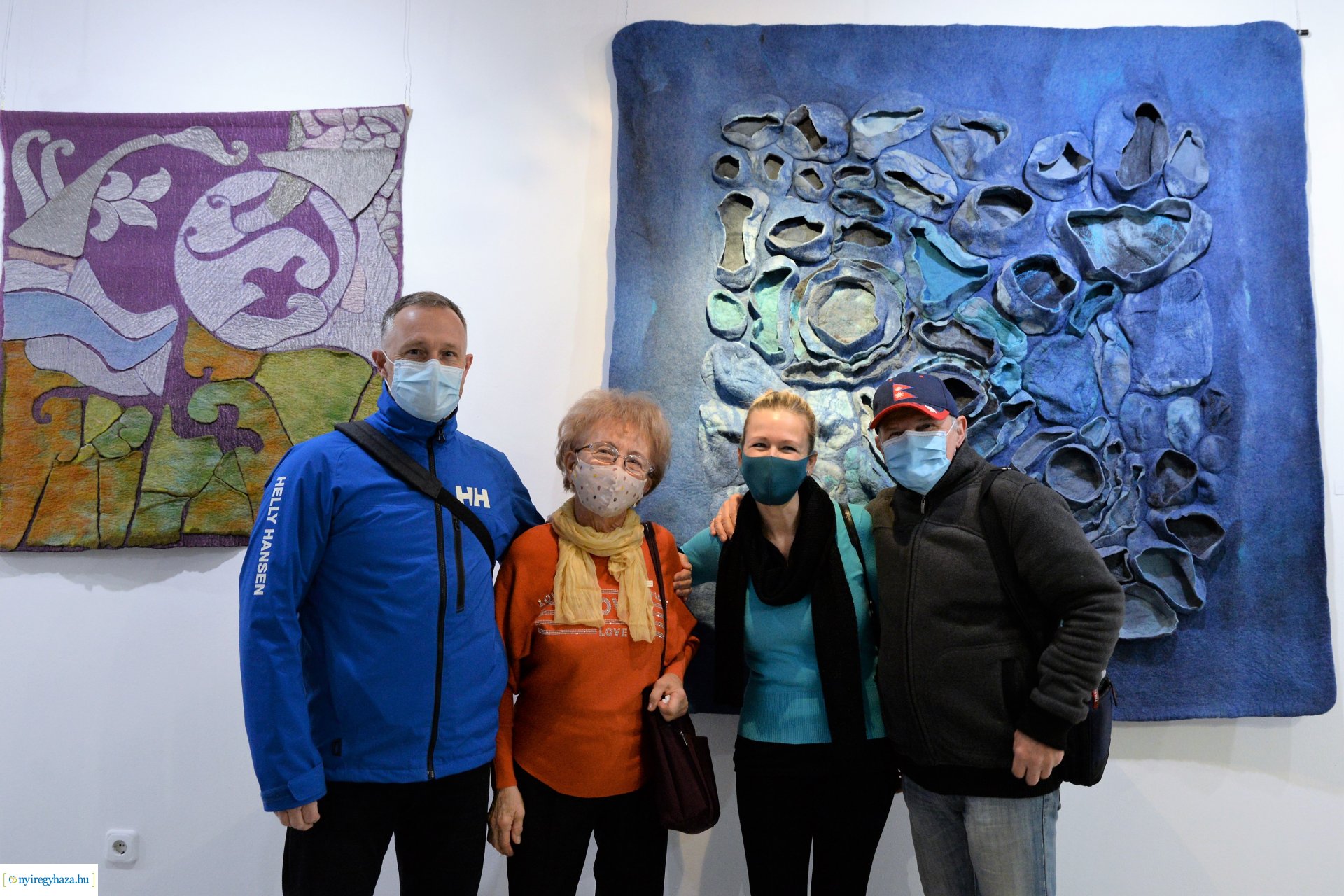 Időtlenség - Tóth Lívia DLA textilművész kiállítása