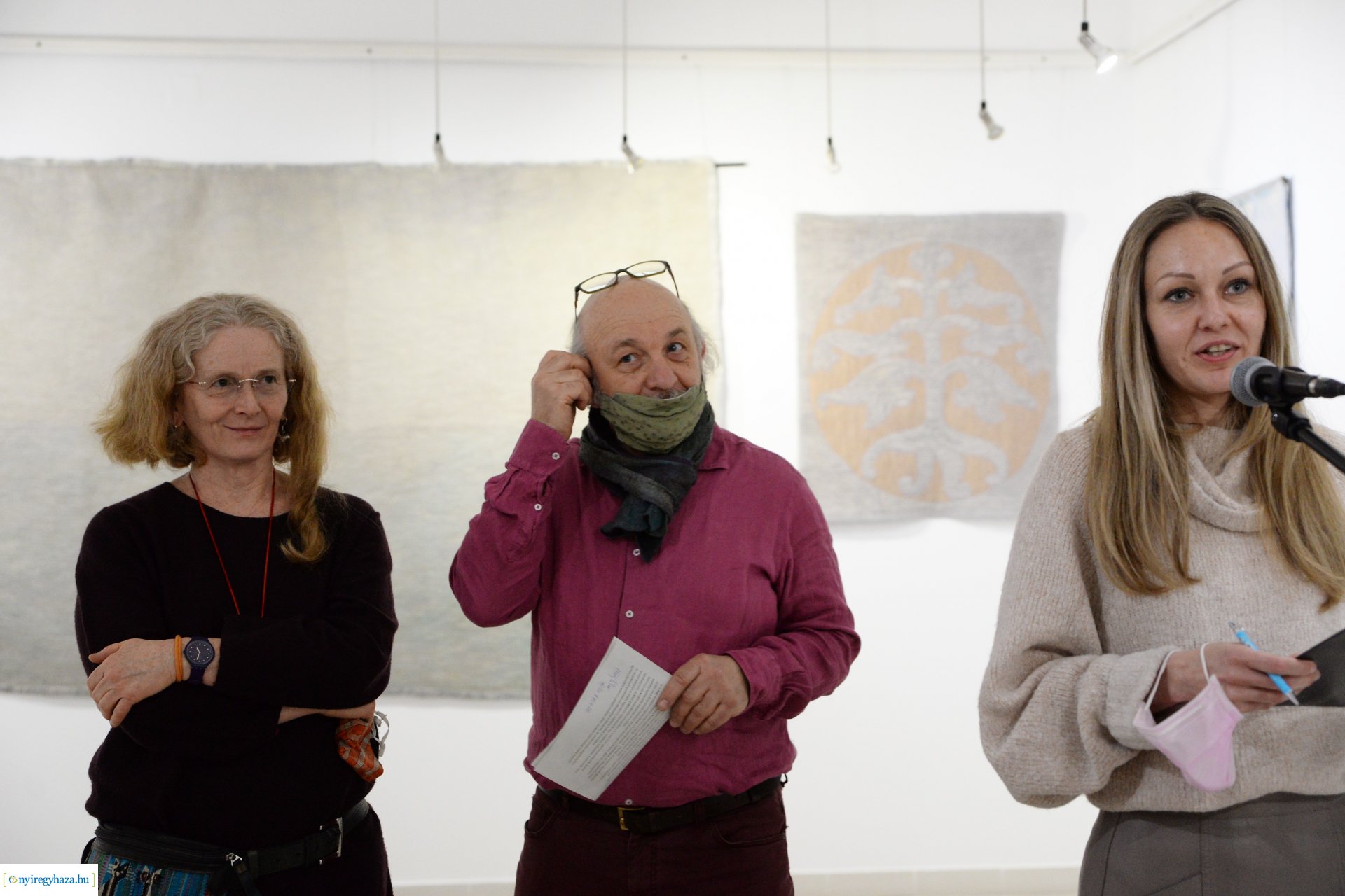 Időtlenség - Tóth Lívia DLA textilművész kiállítása