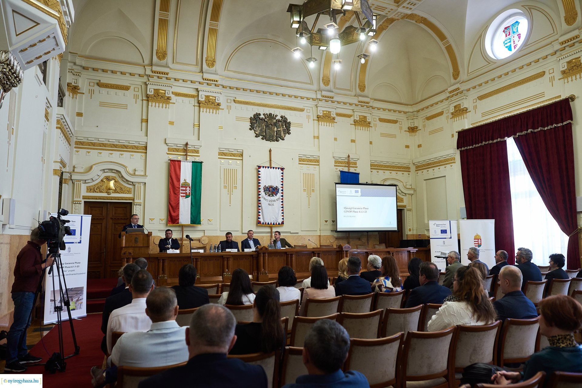 Ifjúság Garancia Plusz - pillér projekt