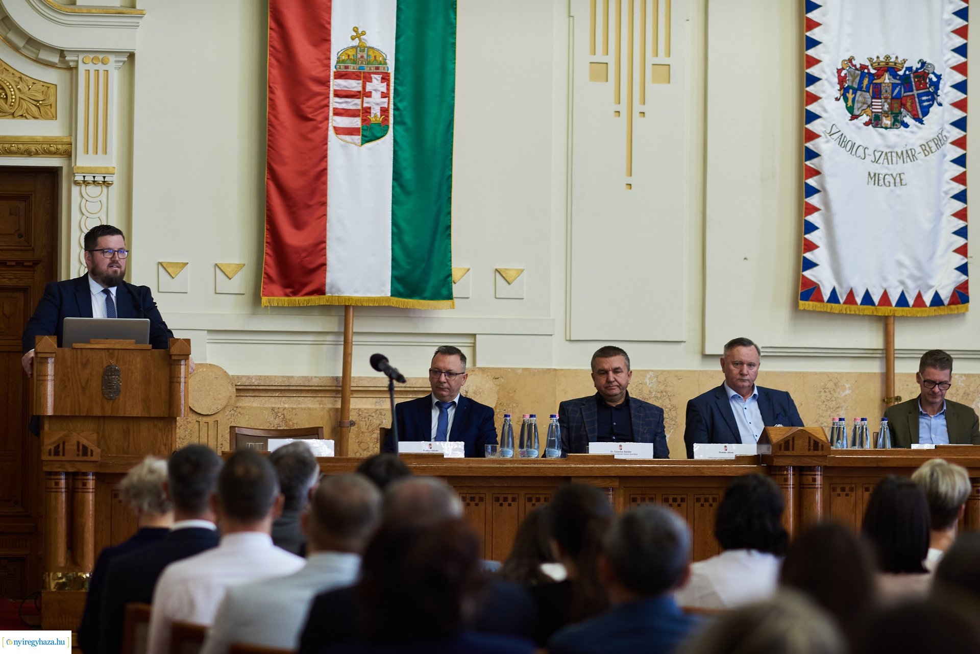 Ifjúság Garancia Plusz - pillér projekt