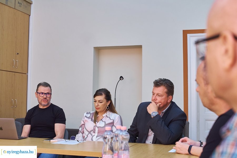 Ifjúsági Kerekasztal 20220511