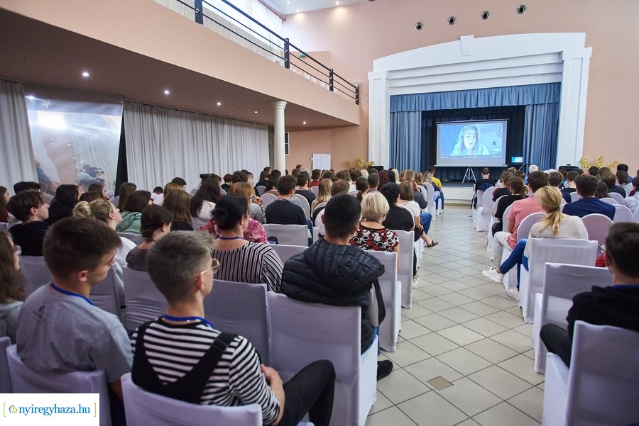 Ifjúsági testvérvárosi találkozó Nyíregyházán