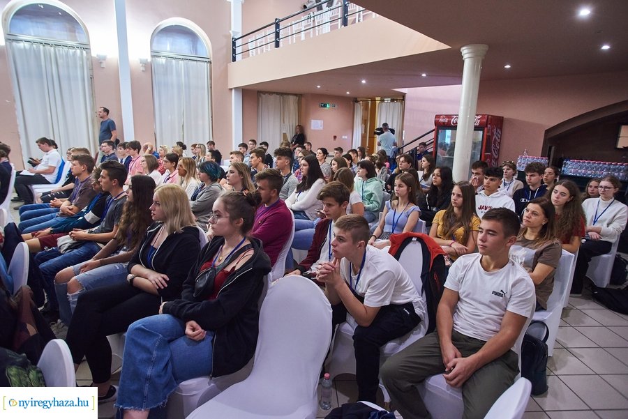 Ifjúsági testvérvárosi találkozó Nyíregyházán