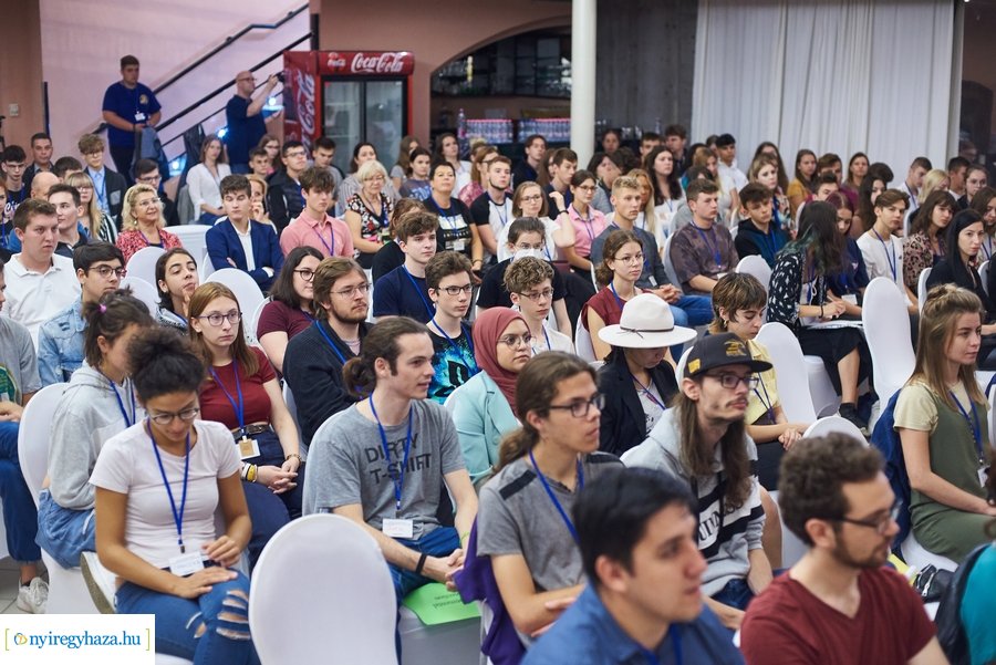 Ifjúsági testvérvárosi találkozó Nyíregyházán
