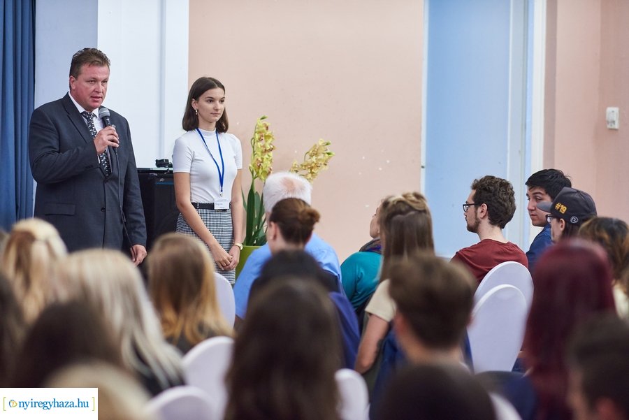 Ifjúsági testvérvárosi találkozó Nyíregyházán