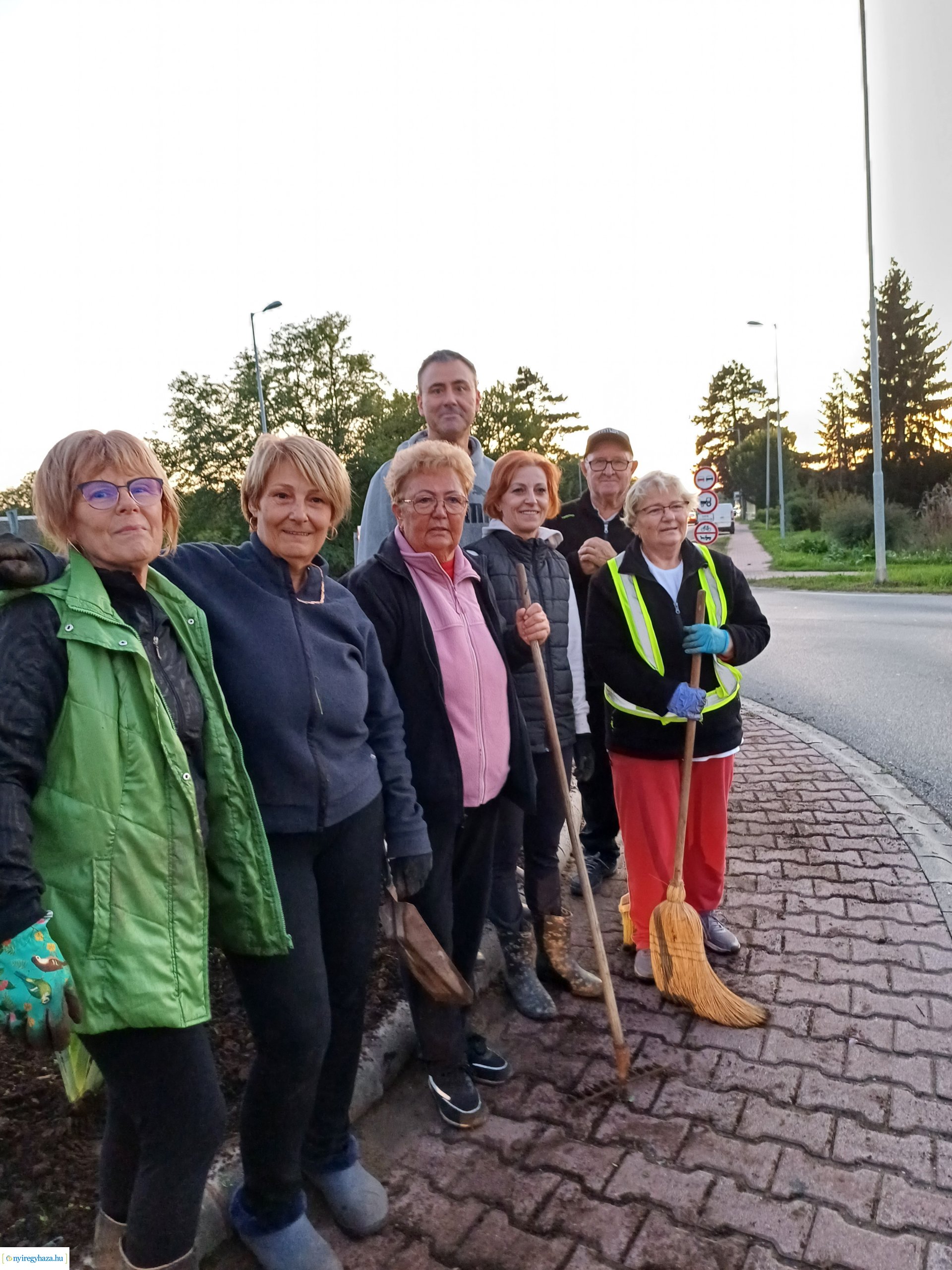 Így szépült meg az orosi körforgalom