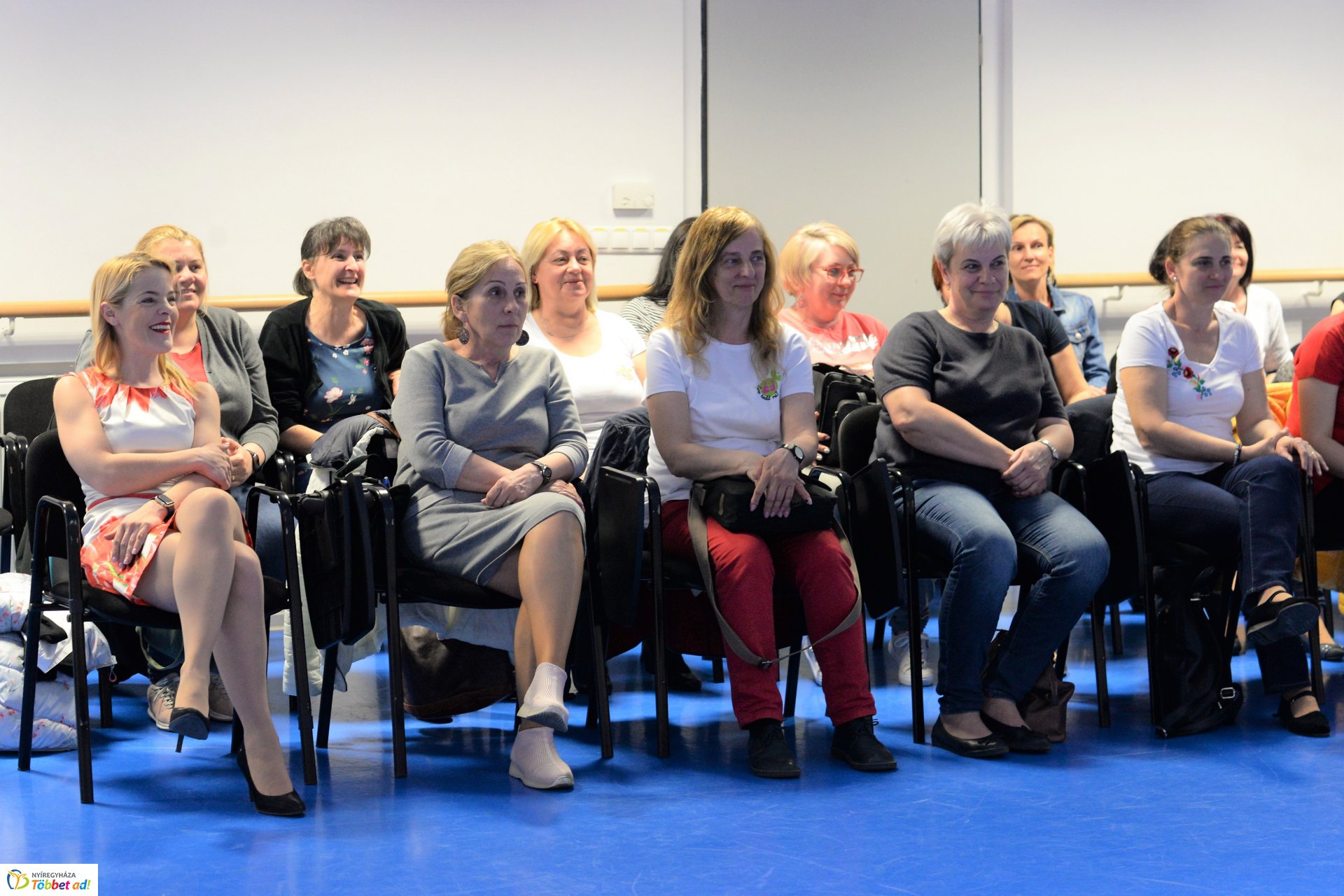 Így tedd rá! kötetbemutató és táncház