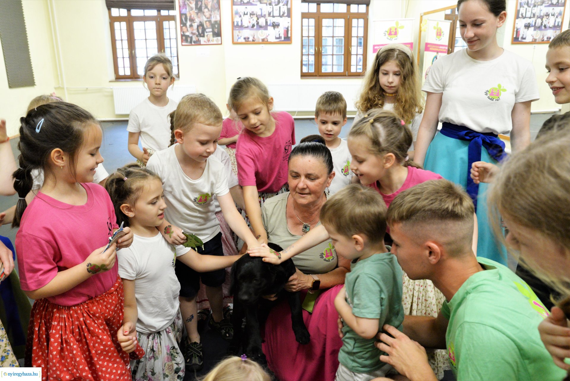 "Így tedd rá!" néptánc hét a Kölyökvárban