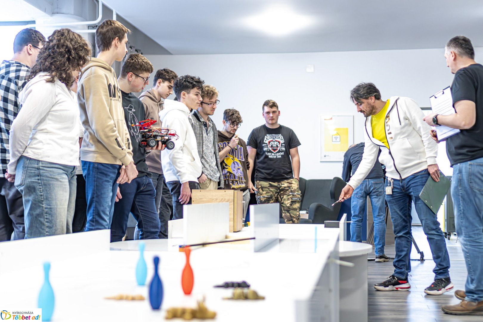 II. DKC ADVANCED robot verseny a Nyíregyházi Digitális Tudásközpontban