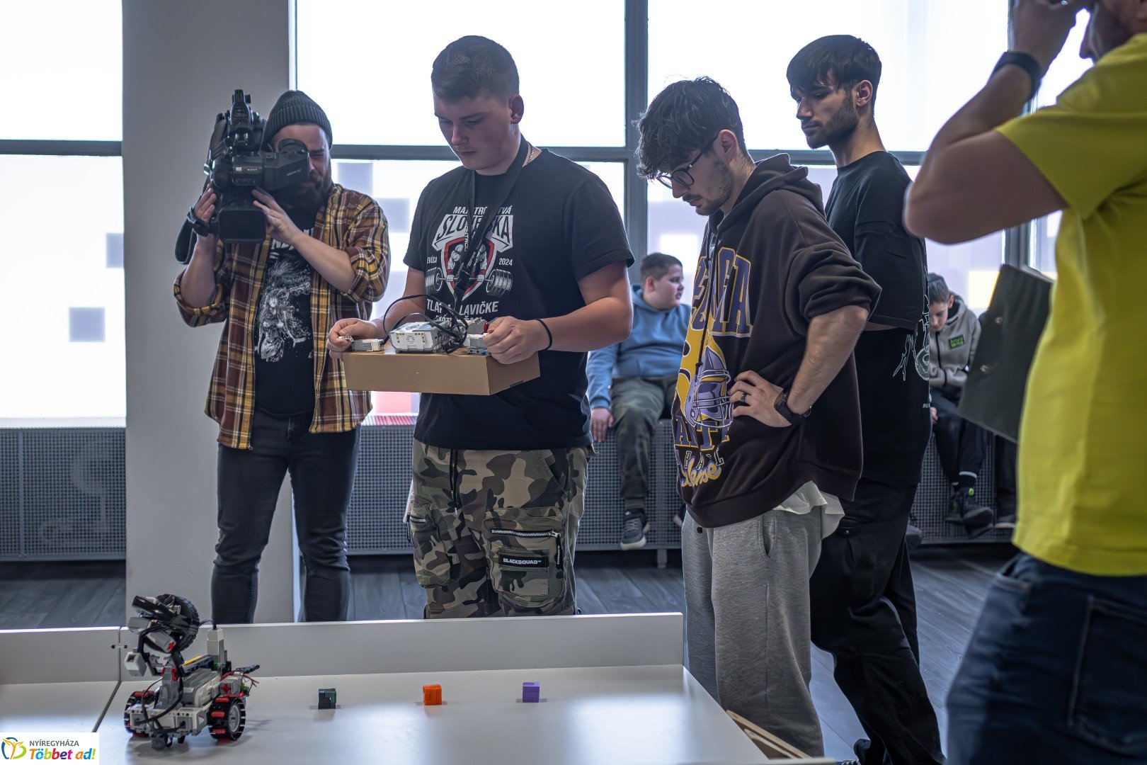 II. DKC ADVANCED robot verseny a Nyíregyházi Digitális Tudásközpontban