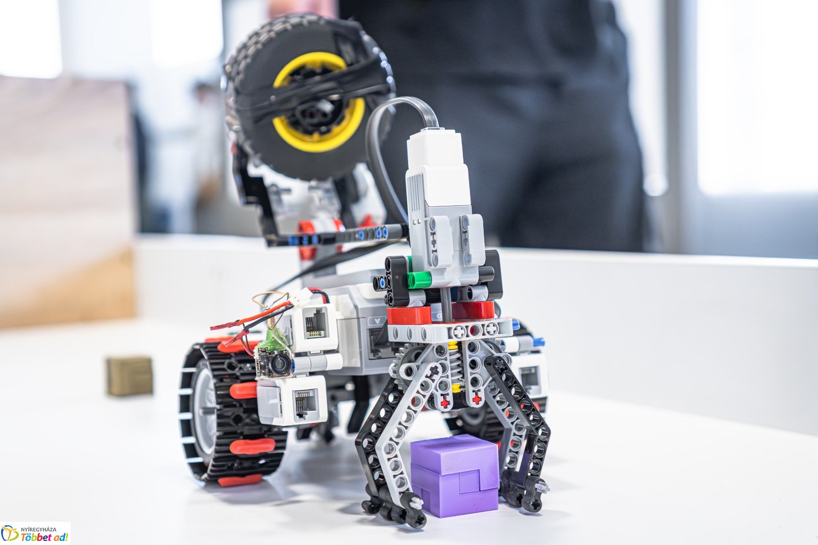 II. DKC ADVANCED robot verseny a Nyíregyházi Digitális Tudásközpontban