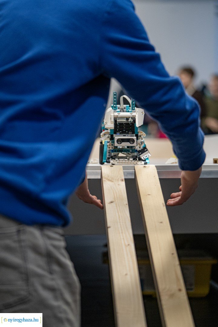 II. DKC CUP Robotika verseny a Nyíregyházi Digitális Tudásközpontban
