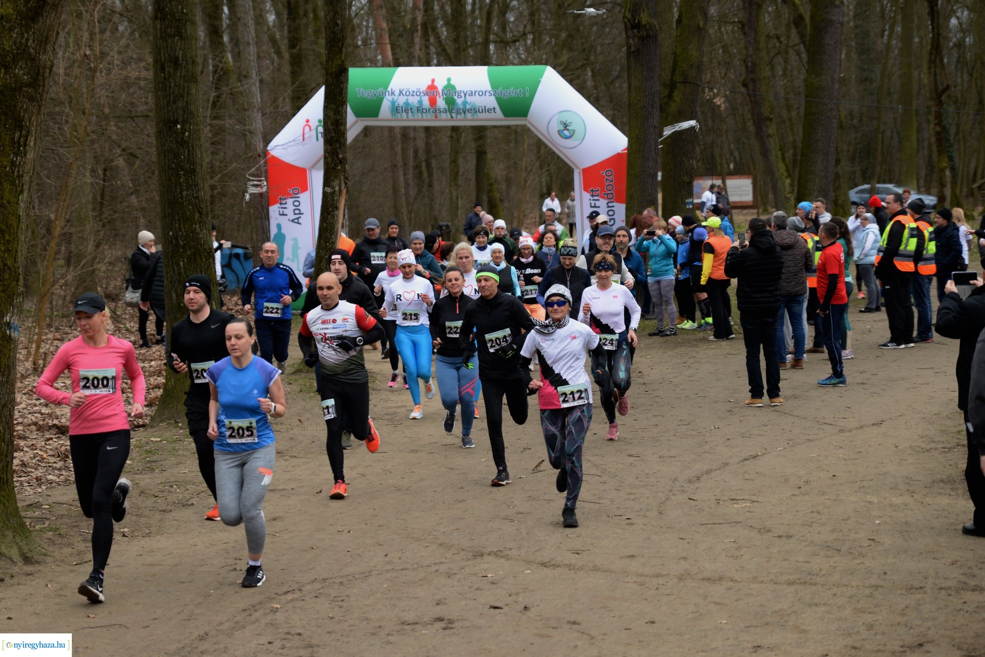 III. Ápolók és gondozók futása