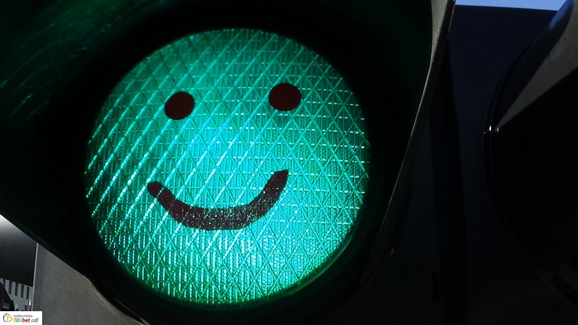 Ilyen jelzőlámpákat még biztosan nem látott!