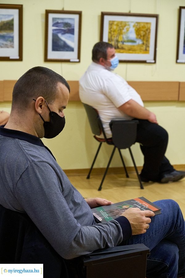 Ilyés Gábor kötetbemutatója a könyvtárban