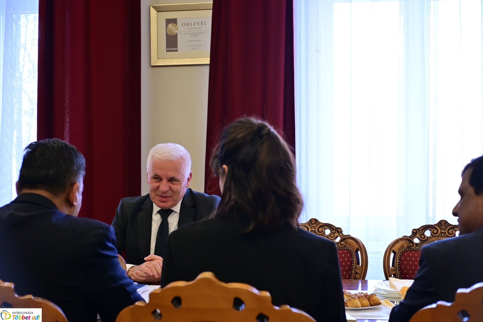 Indiai nagyövet látogatása a Városházán 2026