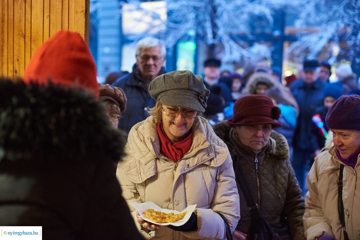 Ingyenes lapcsánka 20191205
