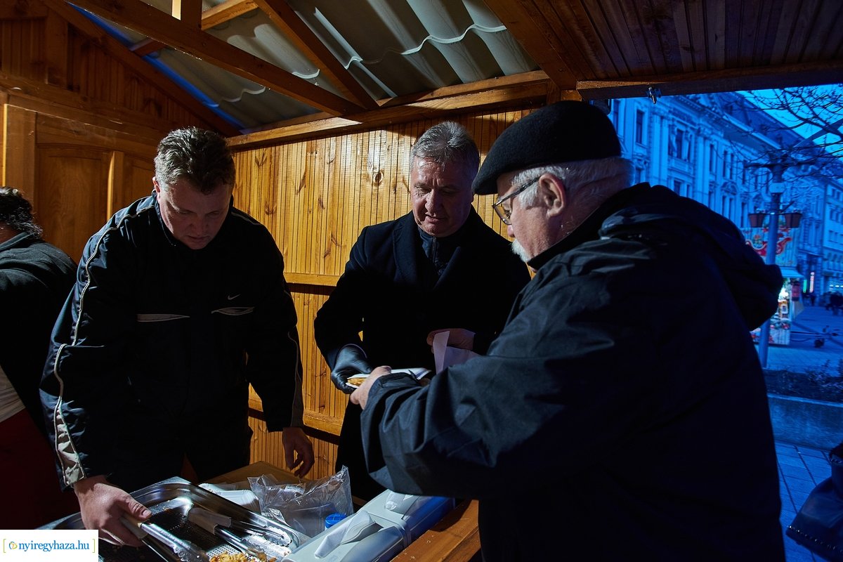 Ingyenes lapcsánka 20221201