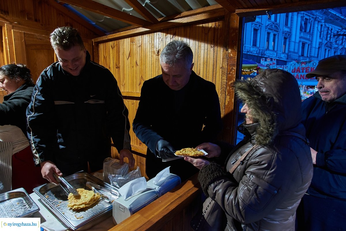 Ingyenes lapcsánka 20221201