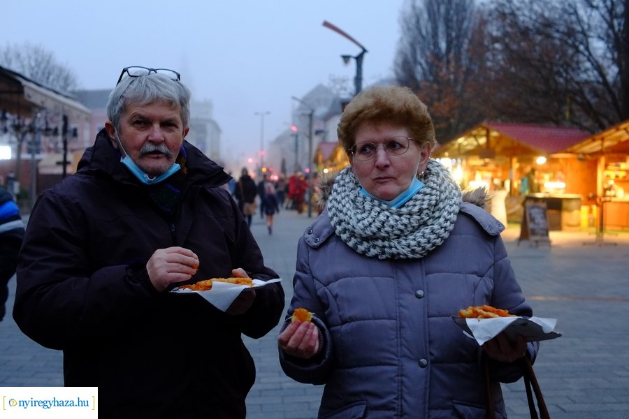 Ingyenes lapcsánka 20221215