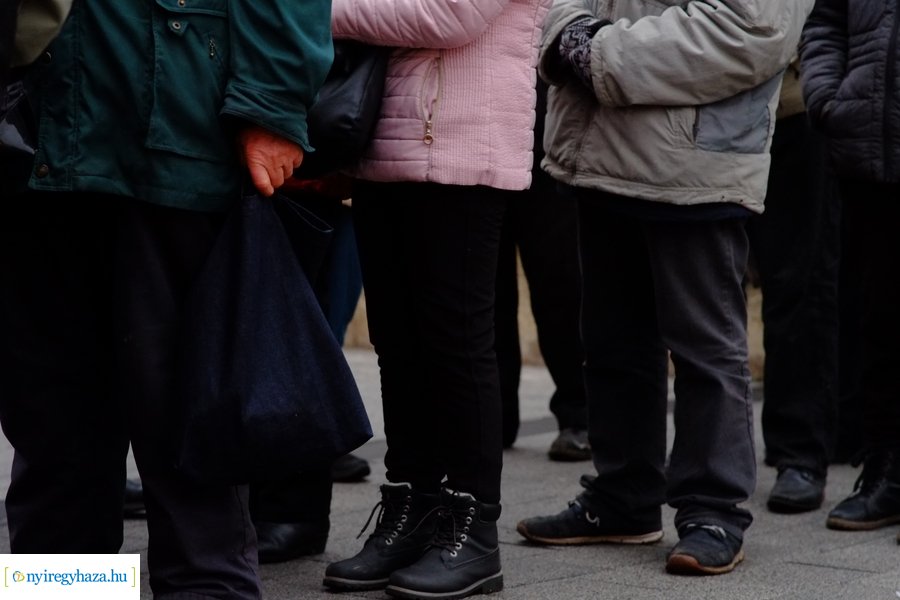 Ingyenes lapcsánka 20221215