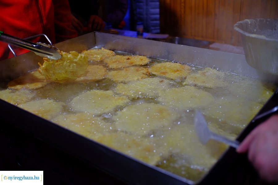 Ingyenes lapcsánka 20231214