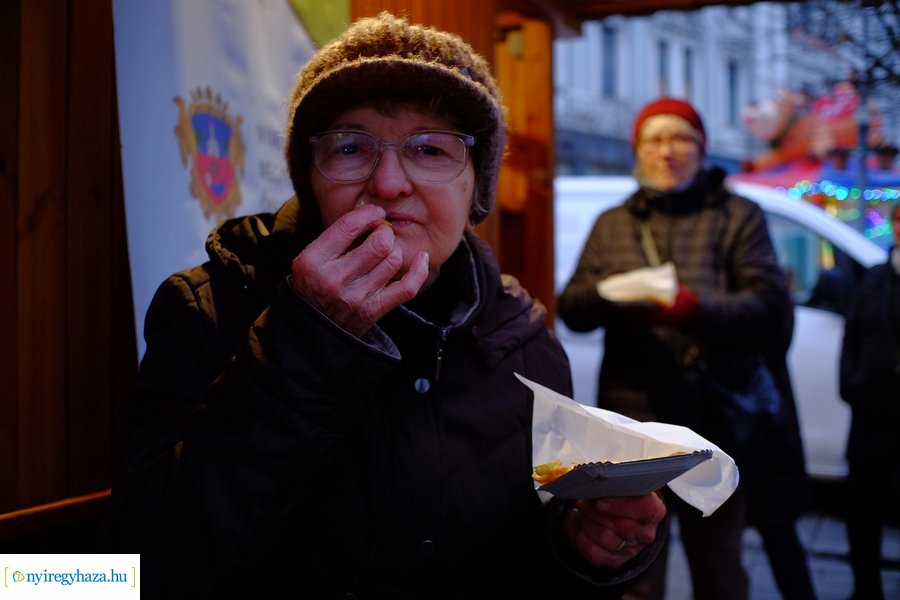 Ingyenes lapcsánka 20231214